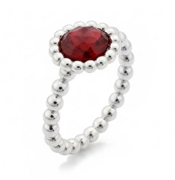 Silber Fingerring mit  Granat Stein