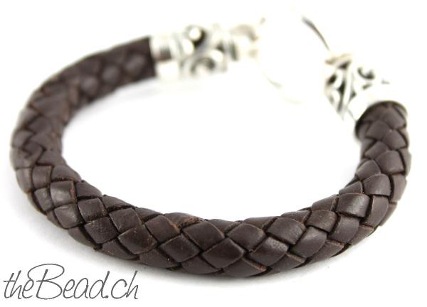 geflochtenes Wickelarmband aus Echtleder fuer maenner the Bead