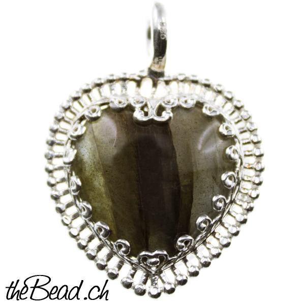 labradorite pendant in 925 sterling silver