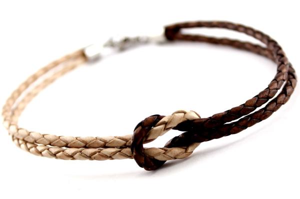 lederfusskettchen und fusskettchen aus geflochtenem Leder Fussschmuck von thebead