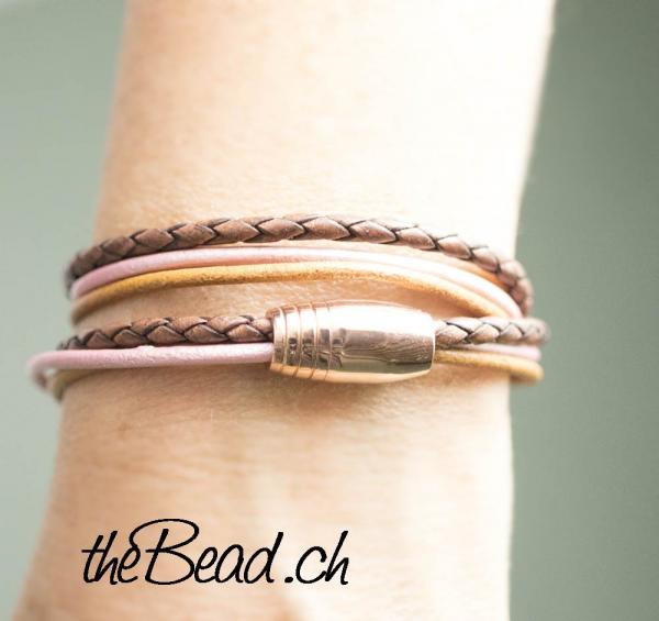 Damen Lederarmband in perlmutt rosa theBead