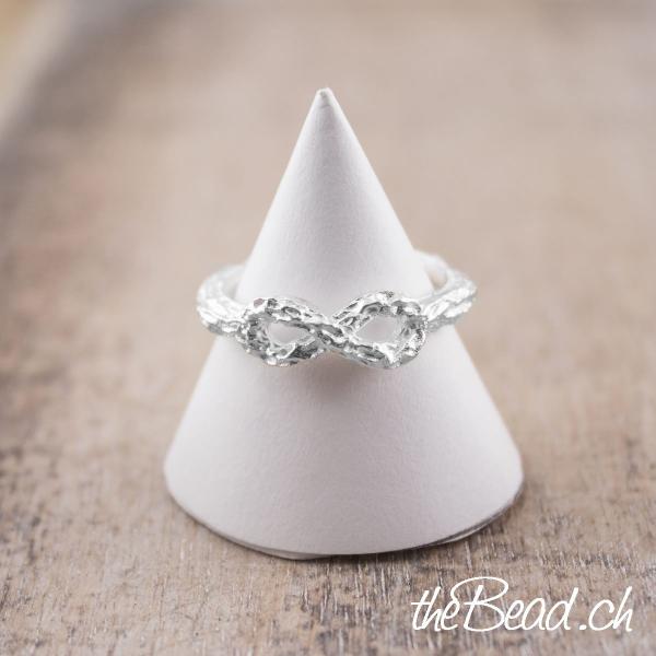 Silber Fingerring mit  INFINITY