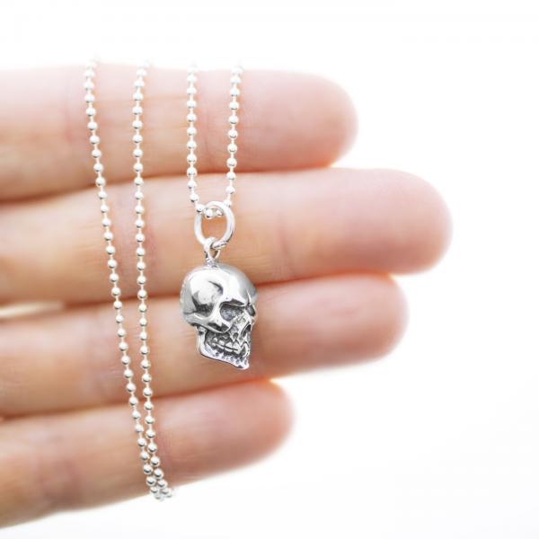 skull necklace