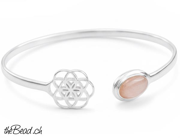 venusblume und oranger mondstein silberarmband armreif