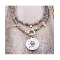 Edelsteinschmuck